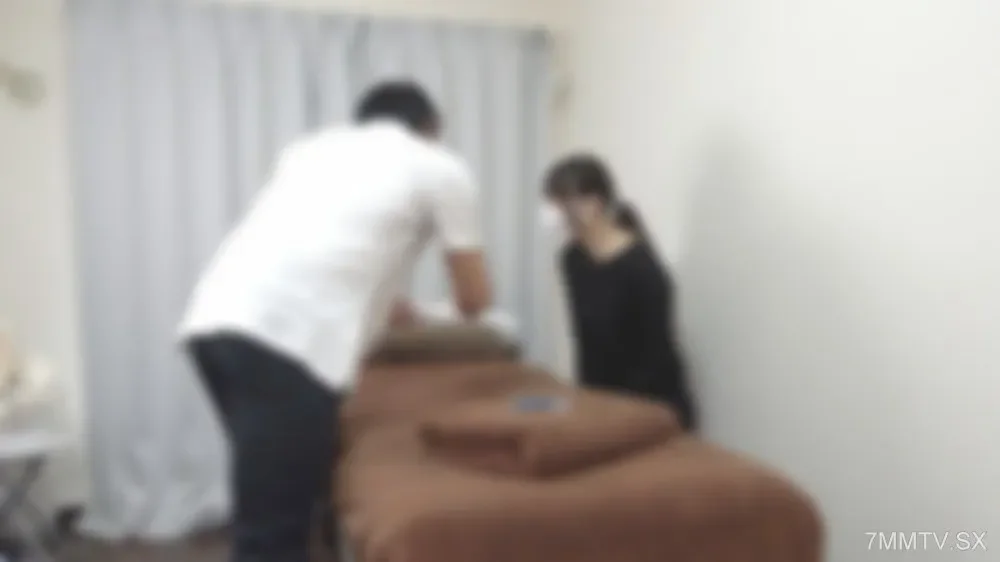 [FC2-PPV 4864926] Exclusive Office Lady Stress Relief Session: Uncut & Intimate