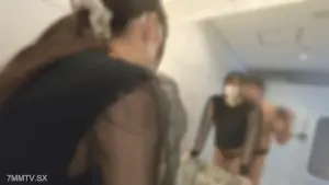 [FC2-PPV-4867919] Дебют Без Цензуры: Высокая Стройная Красотка из Офиса Умоляет о Жестком Анальном Сексе со Старшим и Внутреннем Выбросе