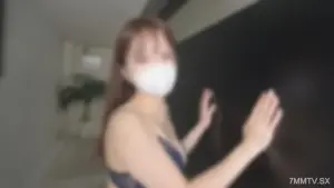 [FC2-PPV-4870849] Mujer Soltera de 32 Años Descubre la Pasión con un Hombre Maduro en un Encuento Íntimo